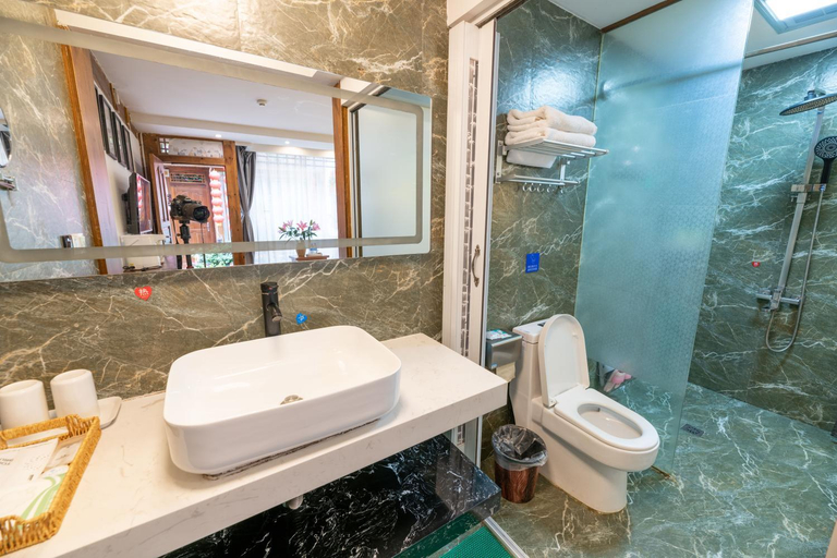Bathroom 3, Meiliju Snow view Inn, Lijiang Ancient Town, Lijiang