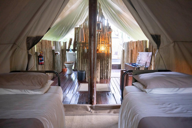 Bedroom 2, Quatermains 1920s Safari Camp, Cacadu