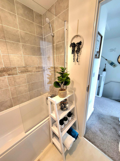Bathroom 5, Seaside beach themed home with garden and driveway, Lancashire