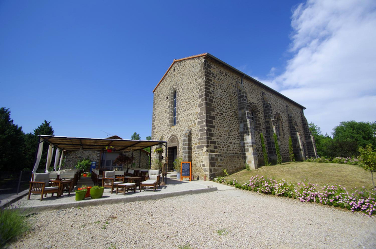 Exterior & Views 1, Chambres et maisons d'hotes du Prieure de la Bajasse - Le 1150, Haute-Loire