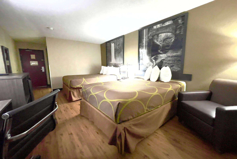 Bedroom 12
