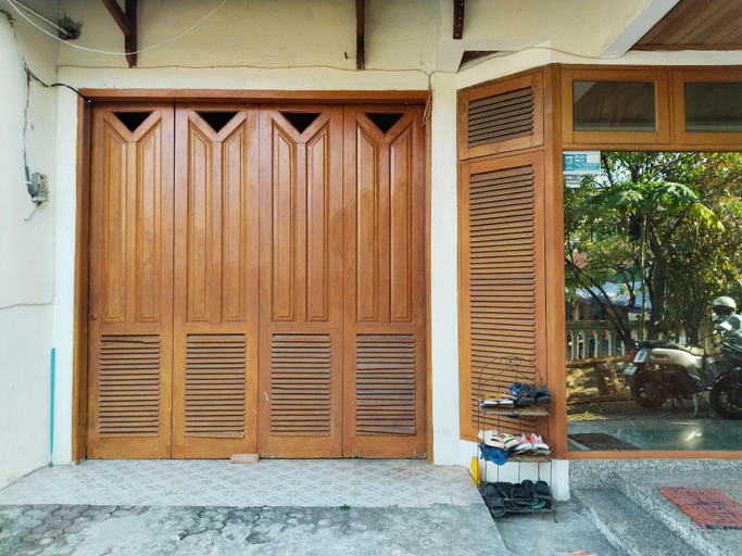 Exterior & Views 1, Griya Cempaka Baru, Central Jakarta