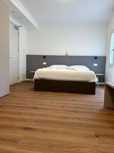 Bedroom 12