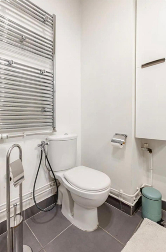 Bathroom 3, Studio Elysees, Paris