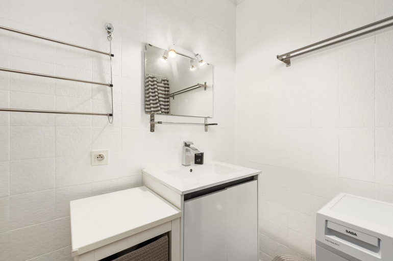 Bedroom 3, "La Cuse" Vue Mer Imprenable, Calme, Parking, Alpes-Maritimes