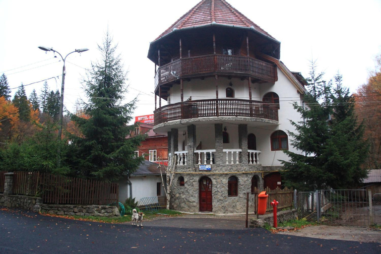 Others 4, Pensiunea Cetate, Turia