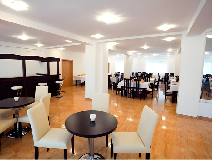Food & Drinks 5, Hotel Eden, Sibiu
