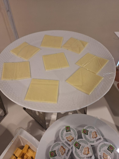 Food & Drinks 5, Diafa Saadet Serviced Apartments- Qurtopa 1, Riyadh