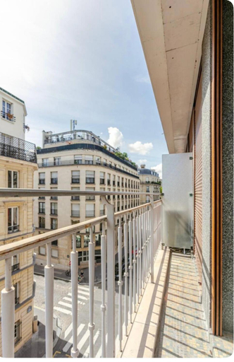 Others 5, Studio Elysees, Paris