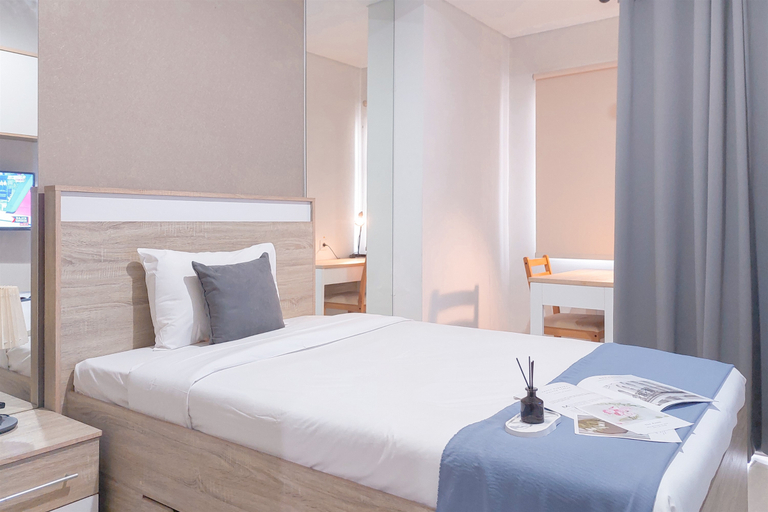 Good Place and Homey Studio Springwood Residence Tangerang By Travelio
