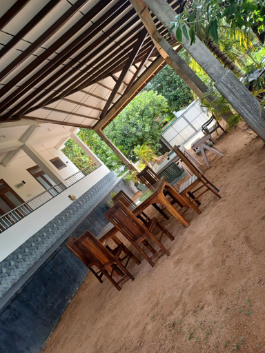 Food & Drinks, Sunhill Rest Hiriketiya, Dickwella