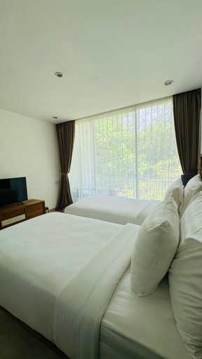Bedroom 9