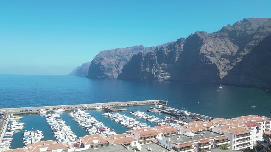 Others 3, My Ocean - Cliff & Ocean View, Santa Cruz de Tenerife
