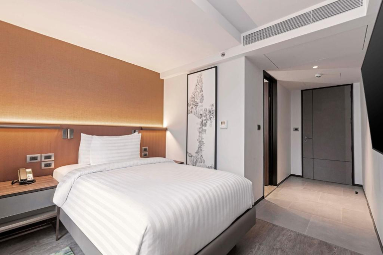 Bedroom 18