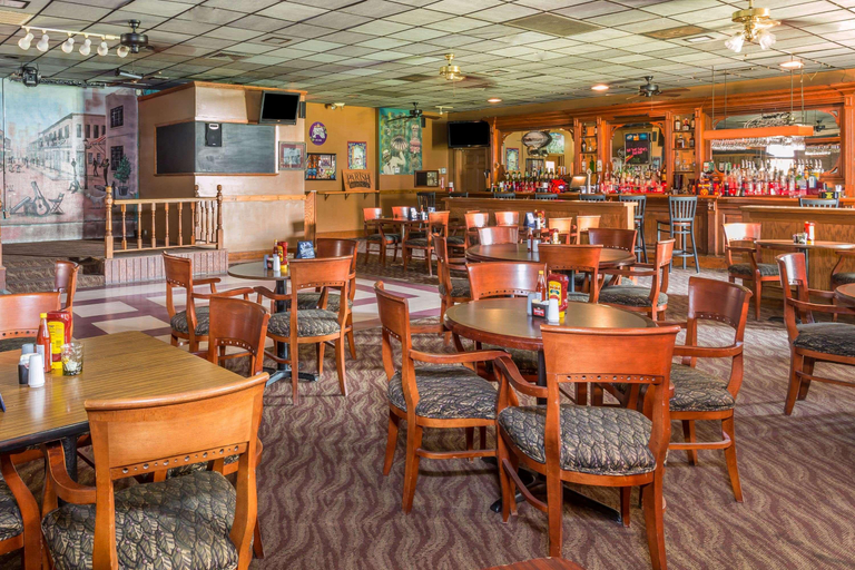 Food & Drinks 5, Ramada by Wyndham Houma, Terrebonne