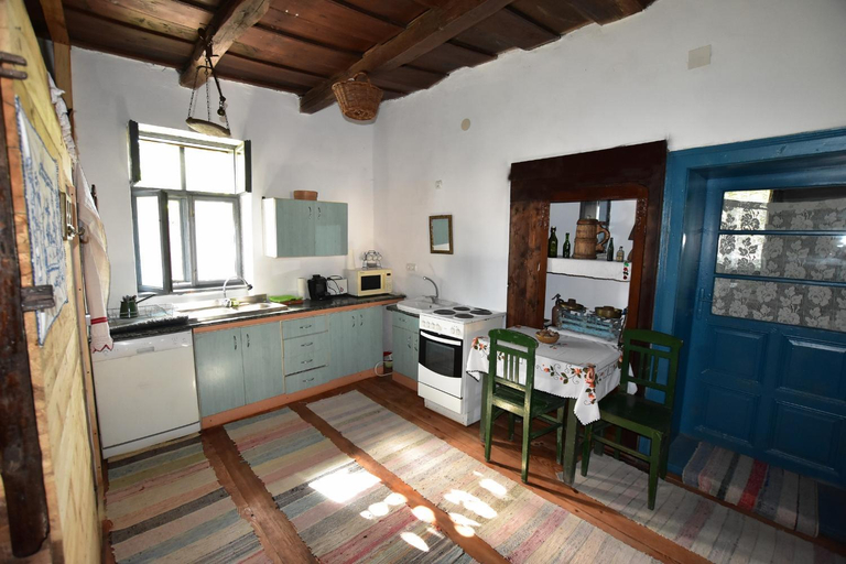 Others 4, Casa Traditionala Ardeleana, Ardud