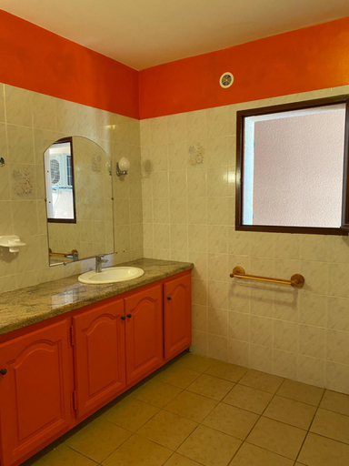 Bathroom 5, GRANDE VILLA TIZZANO A 200 M DE LA PLAGE 18 PERS, Corse-du-Sud