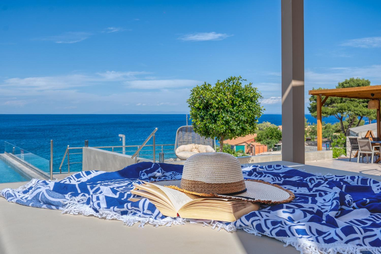 Others 4, Il Sogno di Zante, Ionian Islands