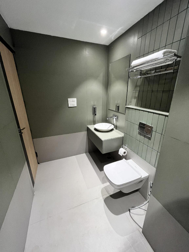 Bathroom 5