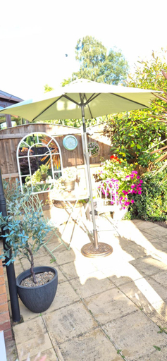 Others 4, Debonair bnb @33, Worcestershire