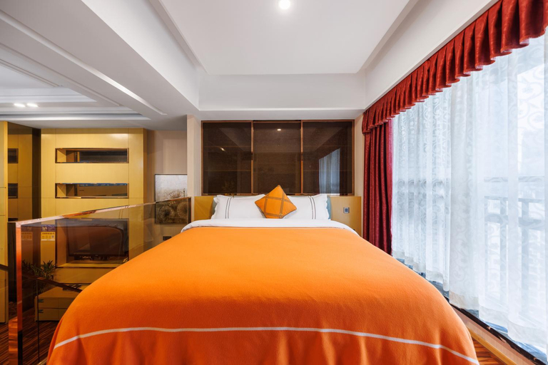 Bedroom 8
