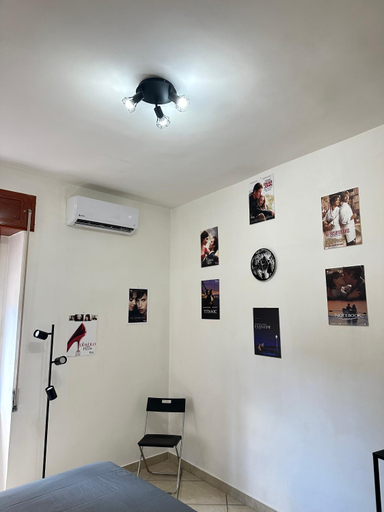 Bedroom 1, La Casa Del Cinema, Napoli
