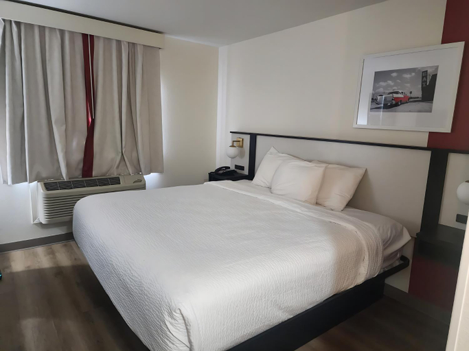Bedroom 10