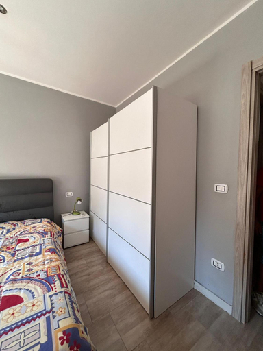 Bedroom 2, Appartamento Centro Cagliari, Cagliari
