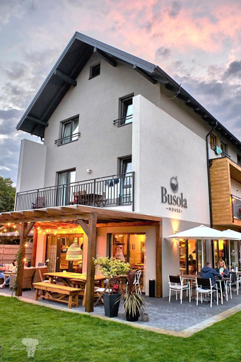Others 4, Busola House, Nowy Dwór Gdański