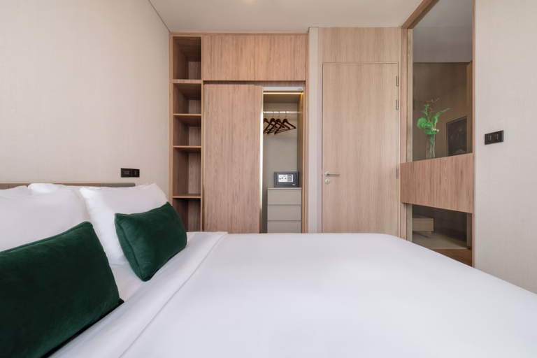 Bedroom 25