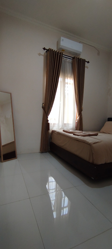 Bedroom 4, Zavira House Purwokerto, Banyumas