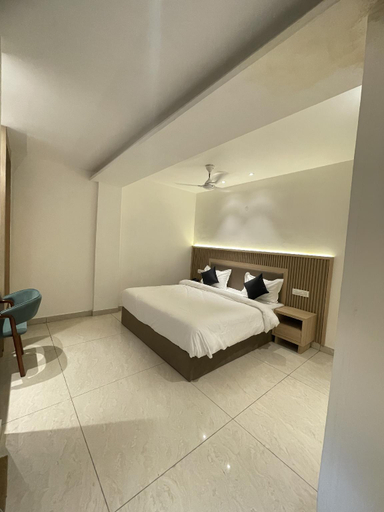 Bedroom 15