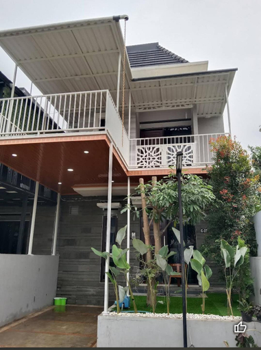 Exterior 6