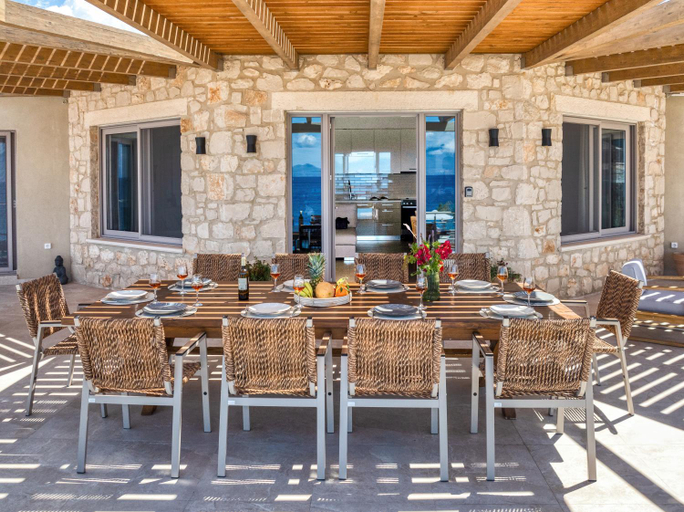 Others 2, Il Sogno di Zante, Ionian Islands