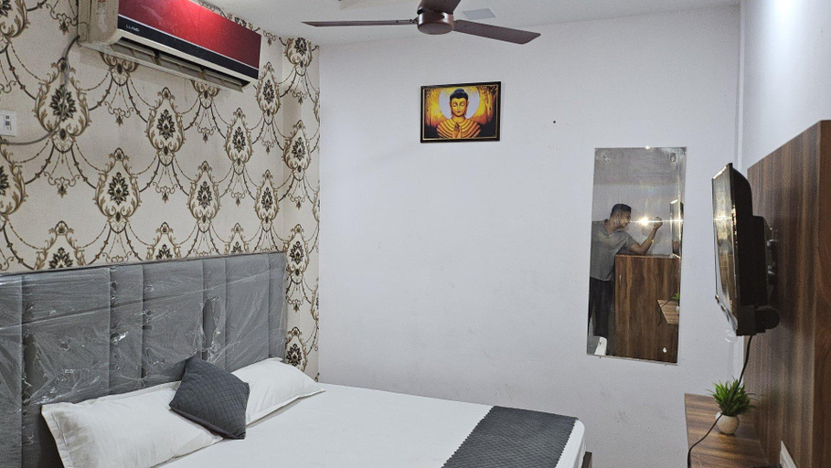Bedroom 12