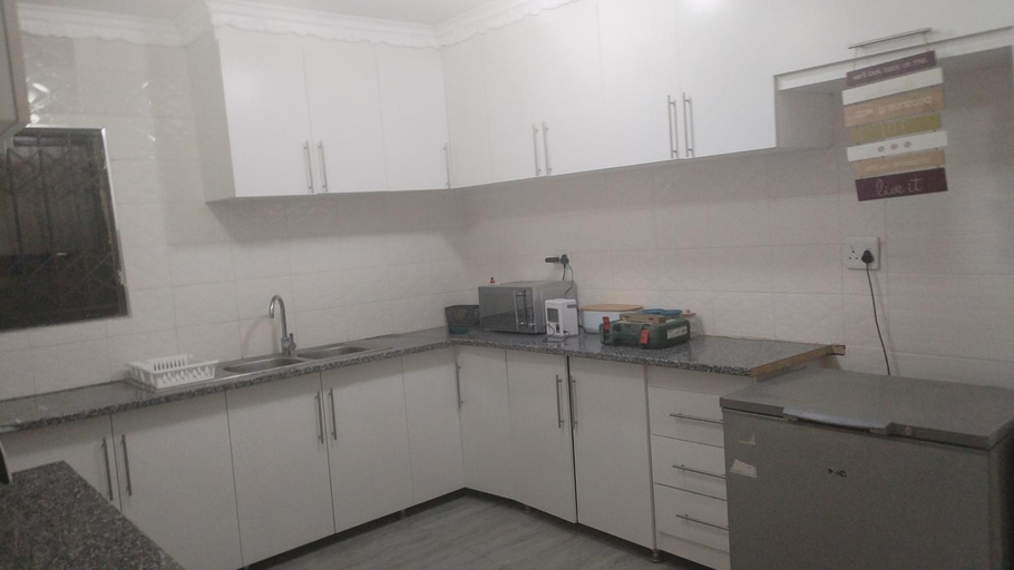 Others 5, Green valley, eThekwini