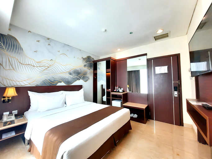 Bedroom 8