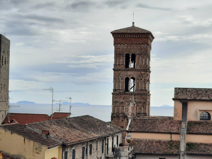Others 2, Panoramica Torretta Medievale, Latina