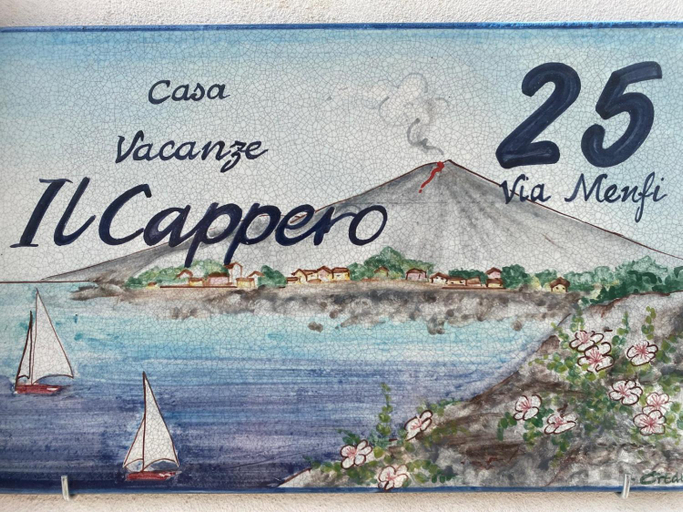 Others 4, Il cappero casa vacanze, Catania