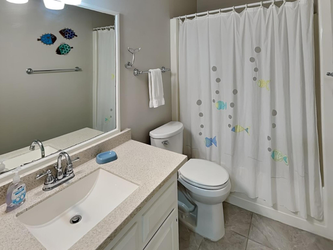 Bathroom 4, Nautical Nook, Aransas