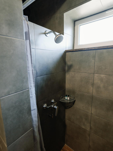 Others 3, Nesvit Capsule Hotel, Sviatoshyns'kyi