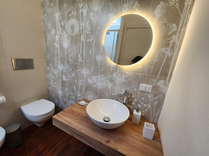 Bathroom 3, Gaia Suites - A due passi dal centro - Parcheggio privato, Torino
