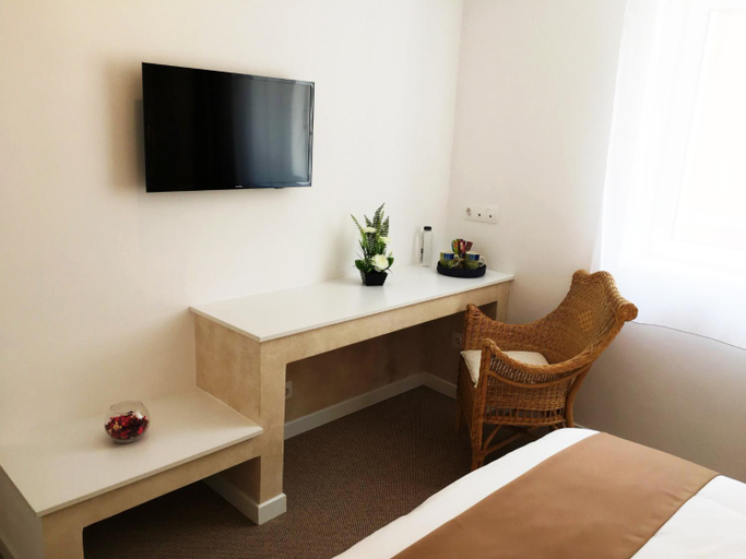 Bedroom 2, Csiki Hotel, Miercurea Ciuc