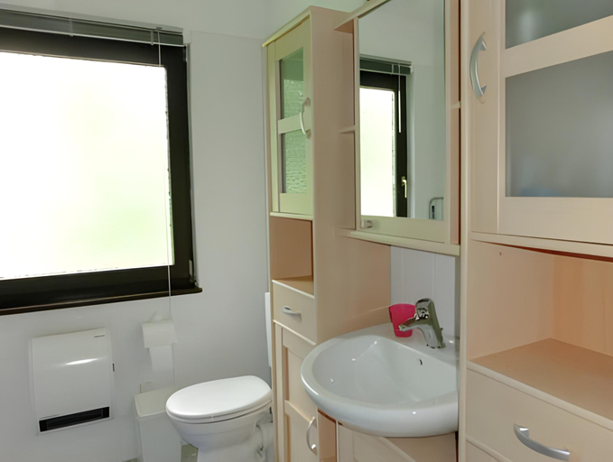 Bathroom 3, Chalet in Frankenau nahe Skipisten Edersee, Waldeck-Frankenberg