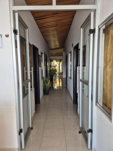 Others 4, Casa Hotel Diana Luz, Villavieja