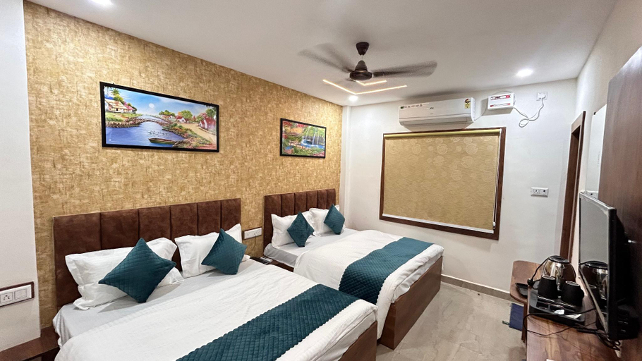 Bedroom 2, Rao resort, Satna