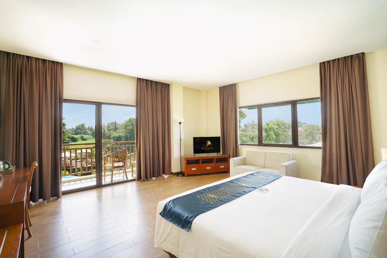 Bedroom 8