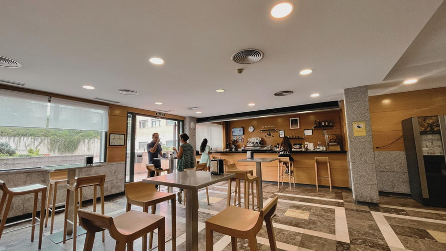 Food & Drinks, Hotel-Apartamentos Tartesos, Madrid