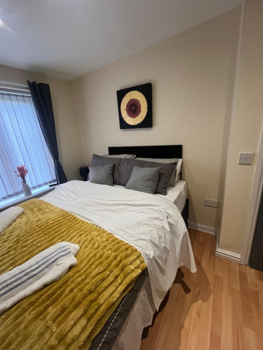Others 4, Shared Room, Tameside