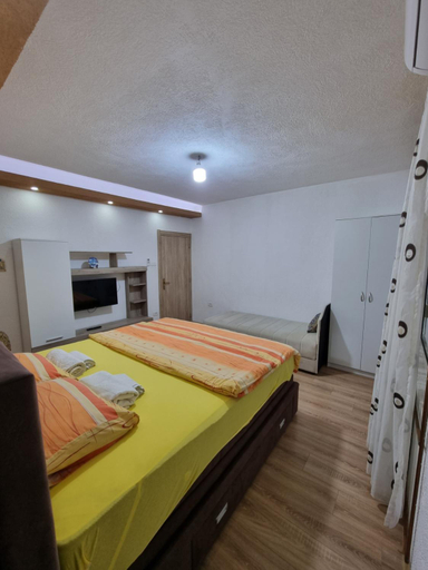 Others 3, Apartments Vukmarkovic